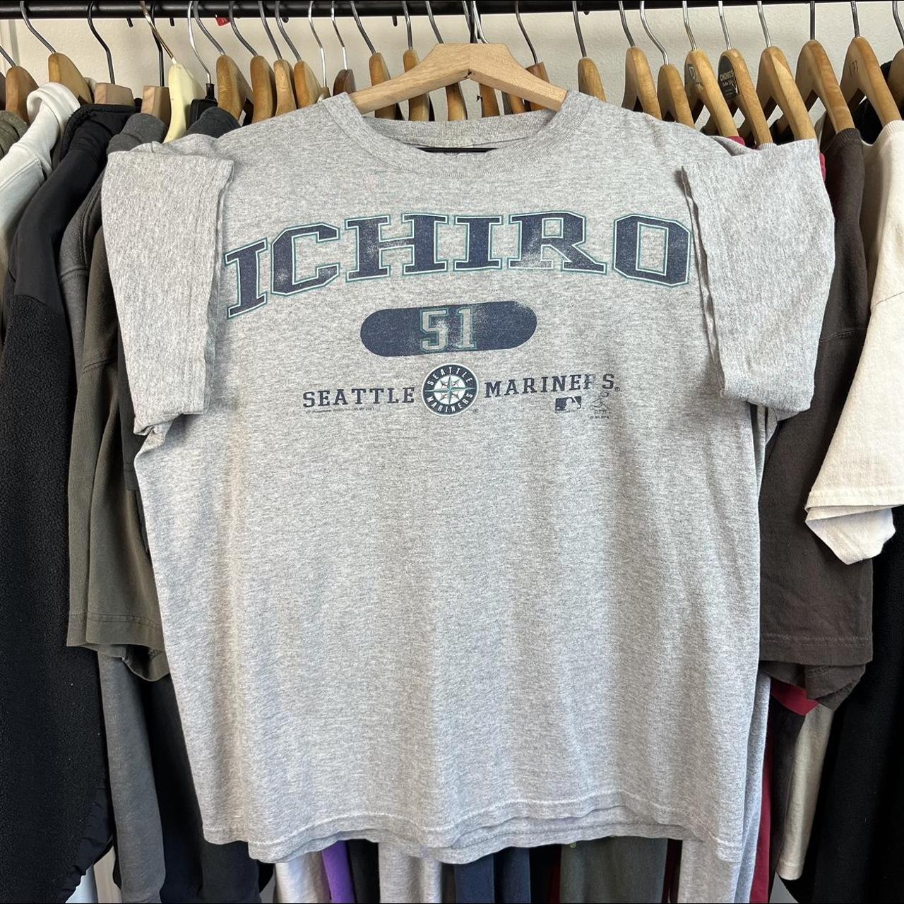 Rare!! Vintage ICHIRO SEATTLE MARINERS MLB tshirt - Depop