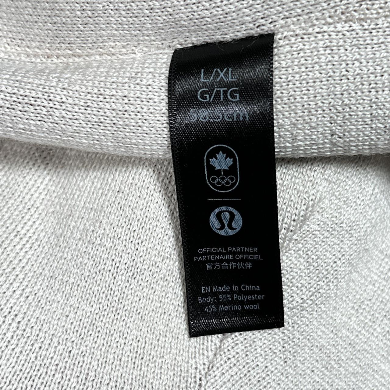 NWT Lululemon Wool-Blend Knit factory Logo Team Canada (L/XL).