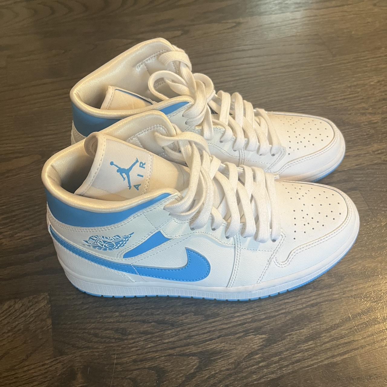 womens jordan 1 unc