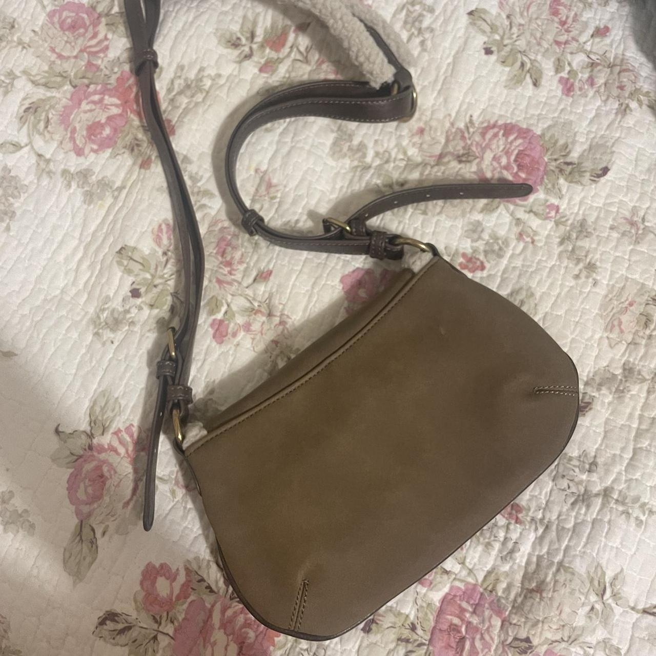 ISO - BRANDY MELVILLE CANVAS CROSSBODY BAG looking - Depop