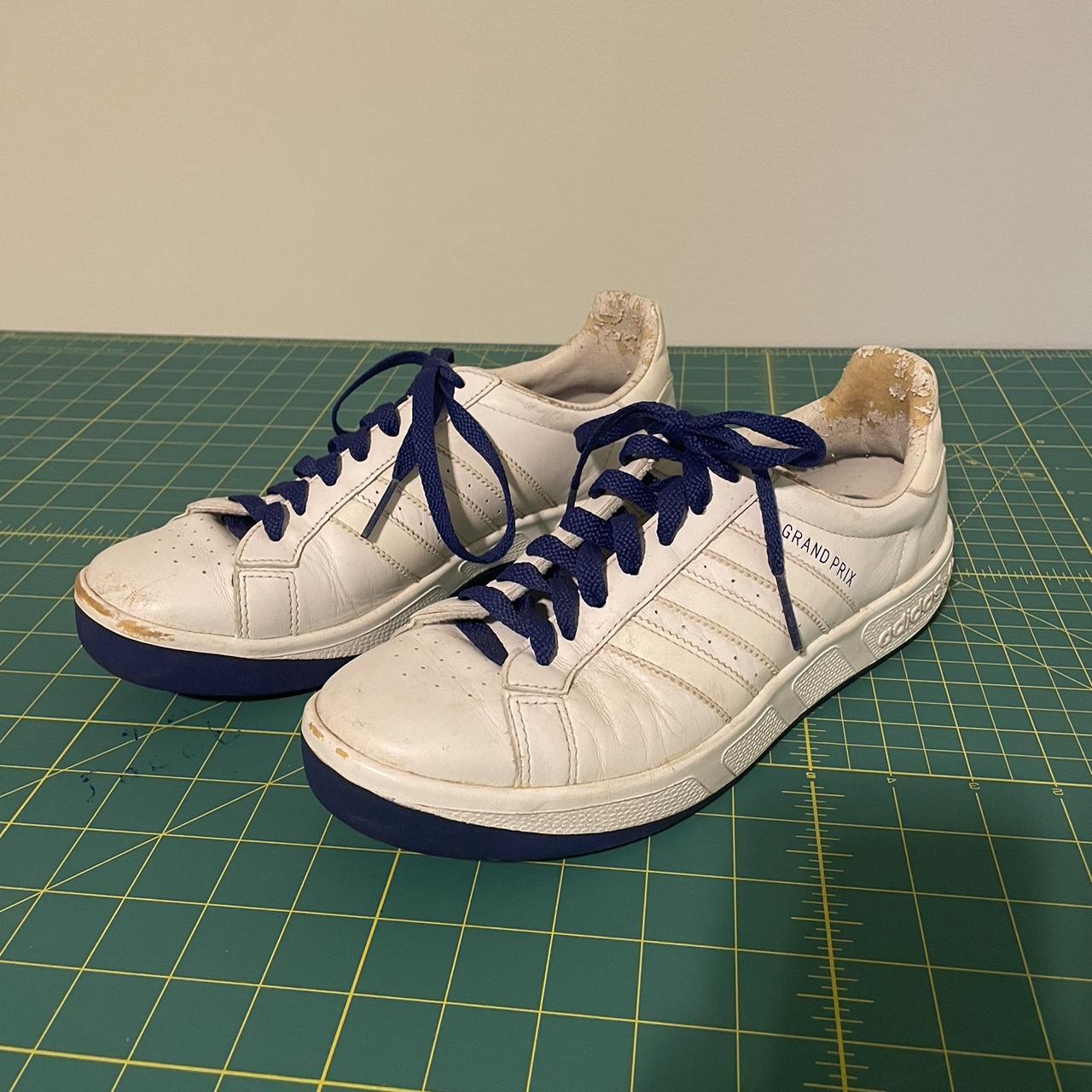 womens vintage adidas shoes
