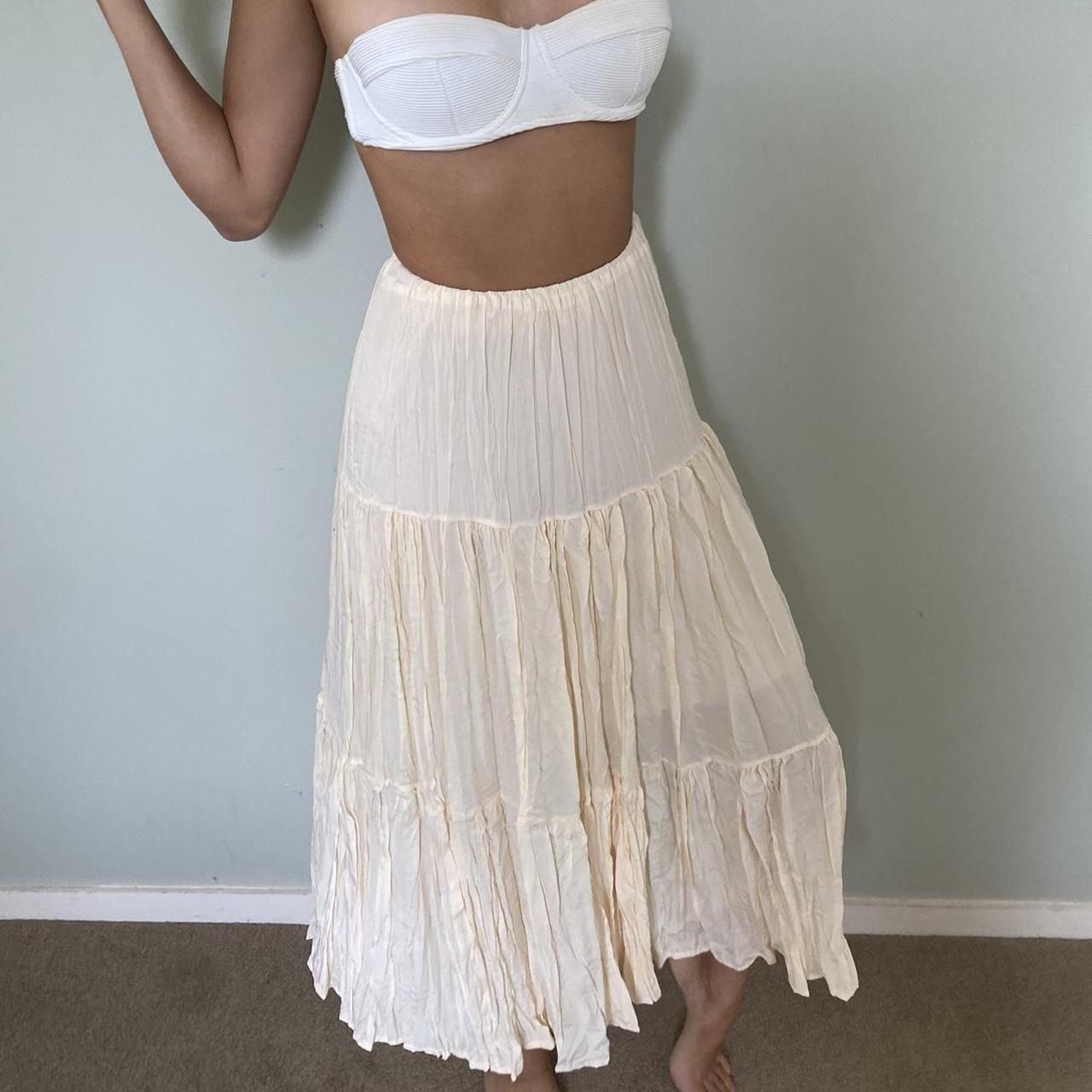 Women's Cream Skirt | Depop