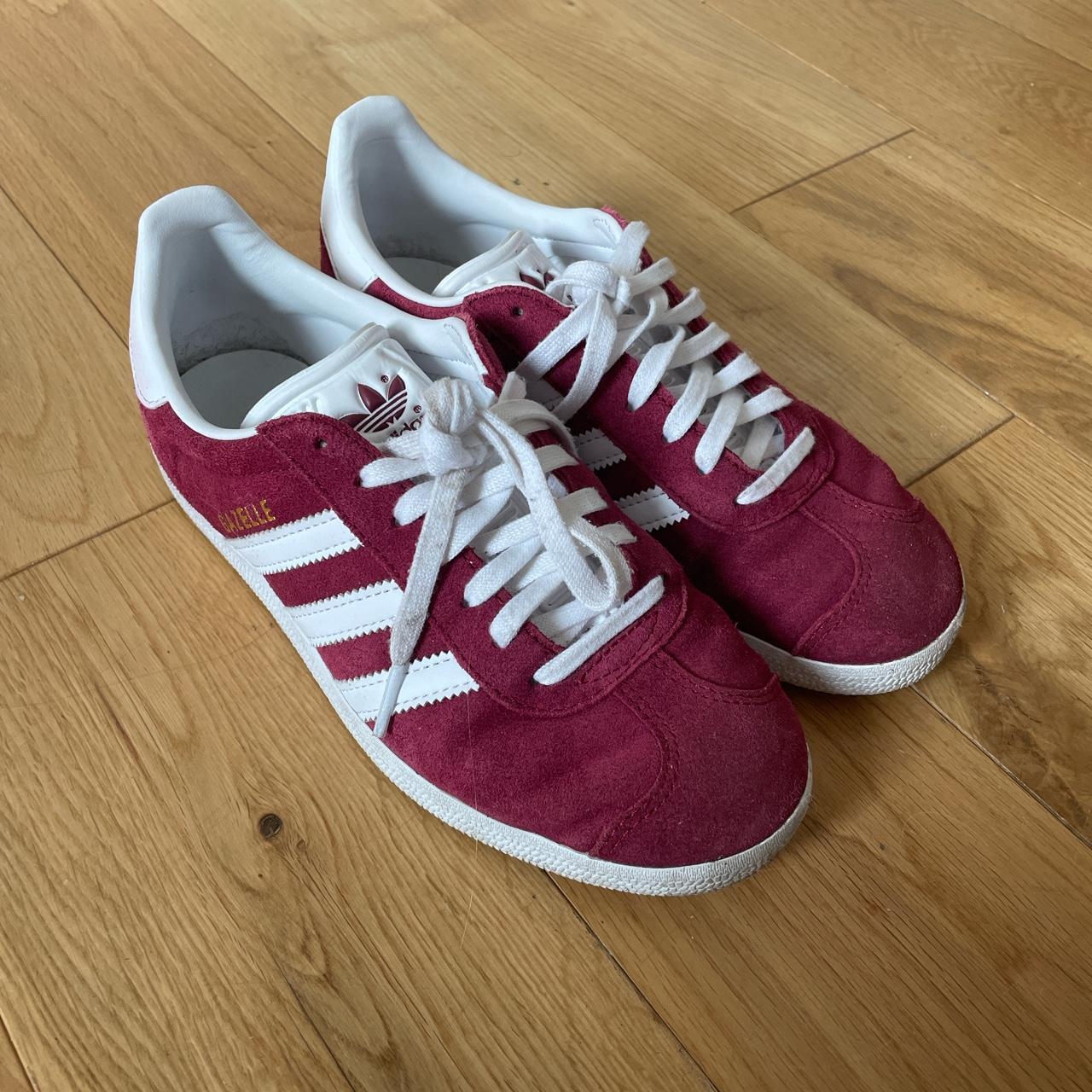 Dark red store adidas