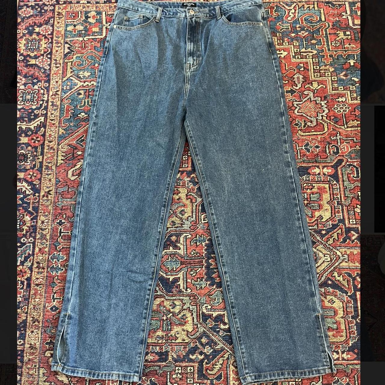 Plus Vintage Wash Split Hem Jeans