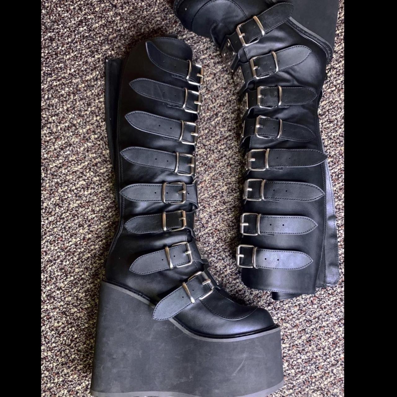 demonia swing 815