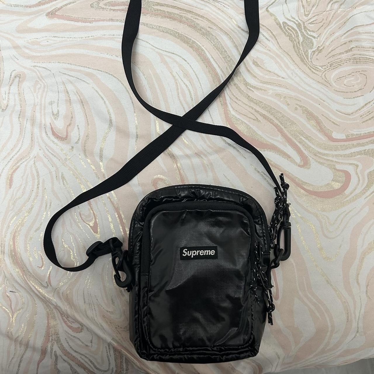Supreme ss18 Fanny pack light use Dm for any extra - Depop