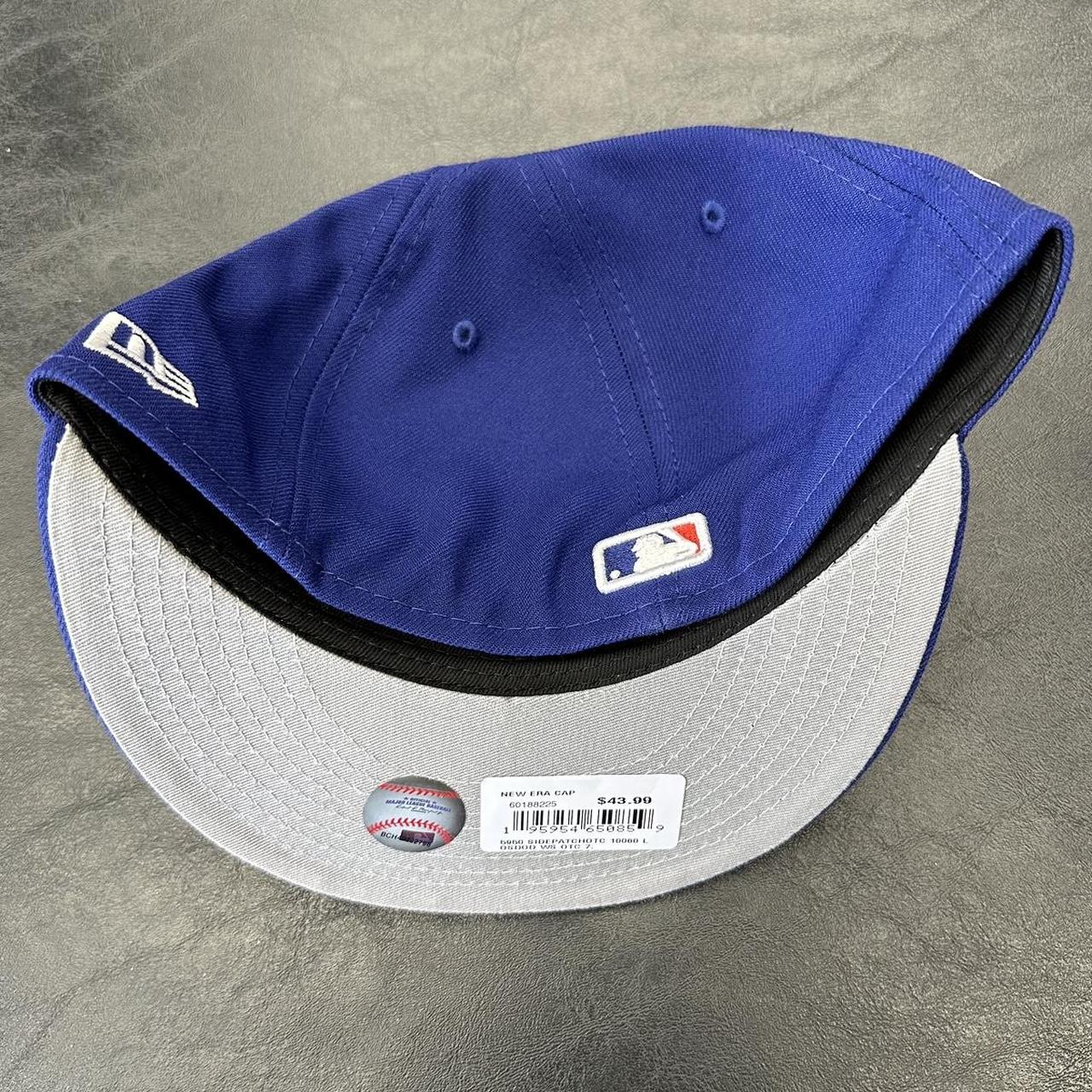 Los Angeles Dodgers fitted hat with a 1988 World - Depop