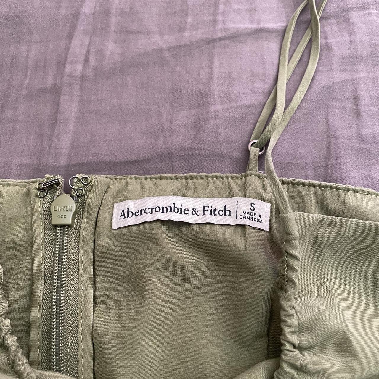 abercrombie & fitch olive keyhole dress w/ side... Depop
