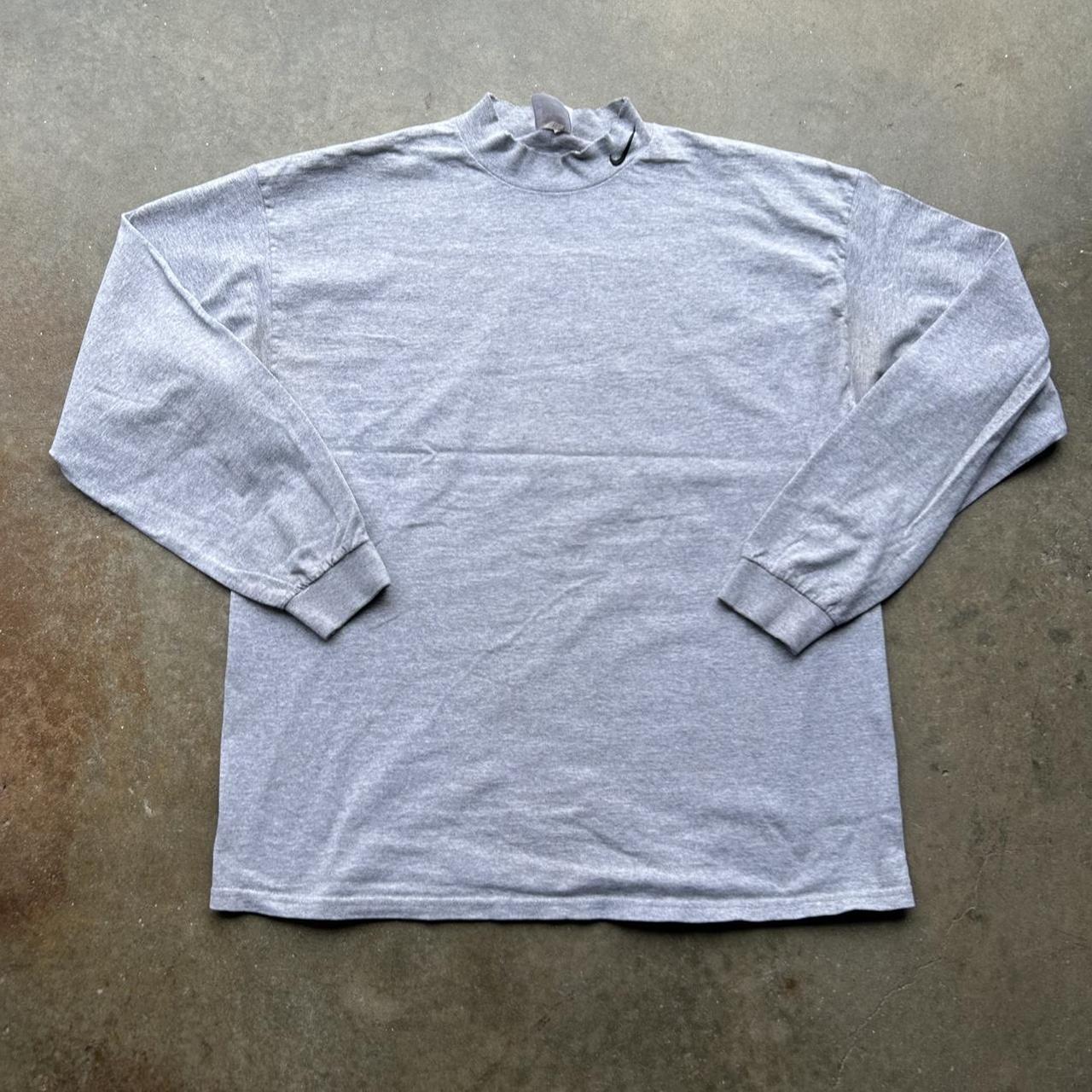 Nike Men's Grey Shirt | Depop