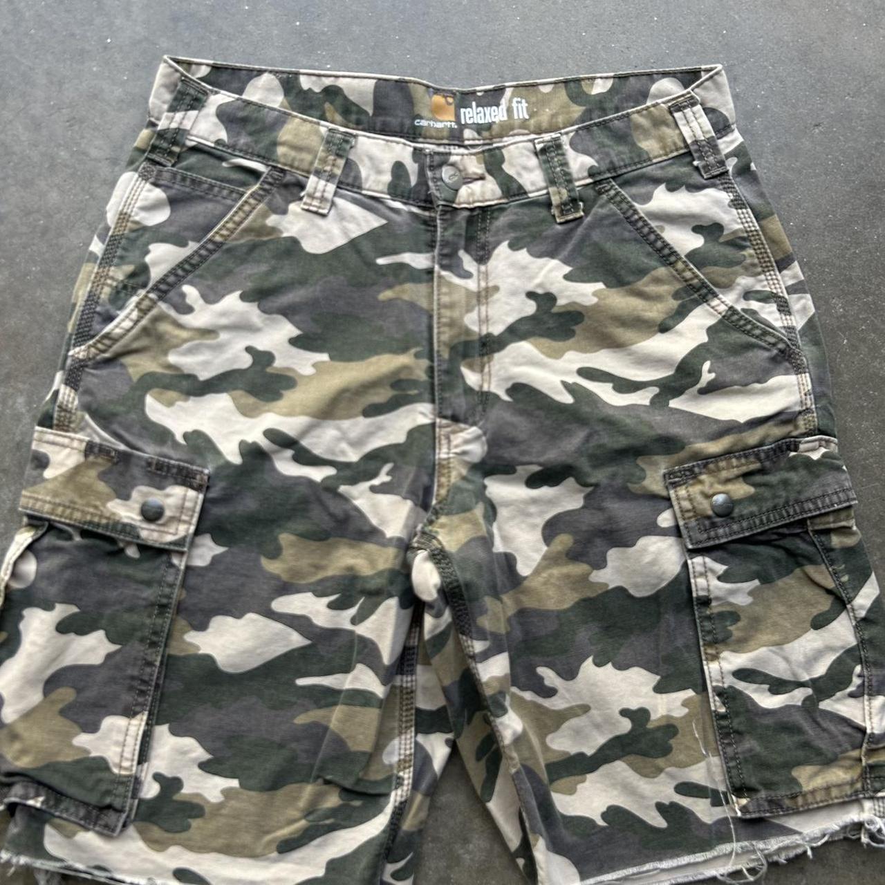 Carhartt camo cargo on sale shorts