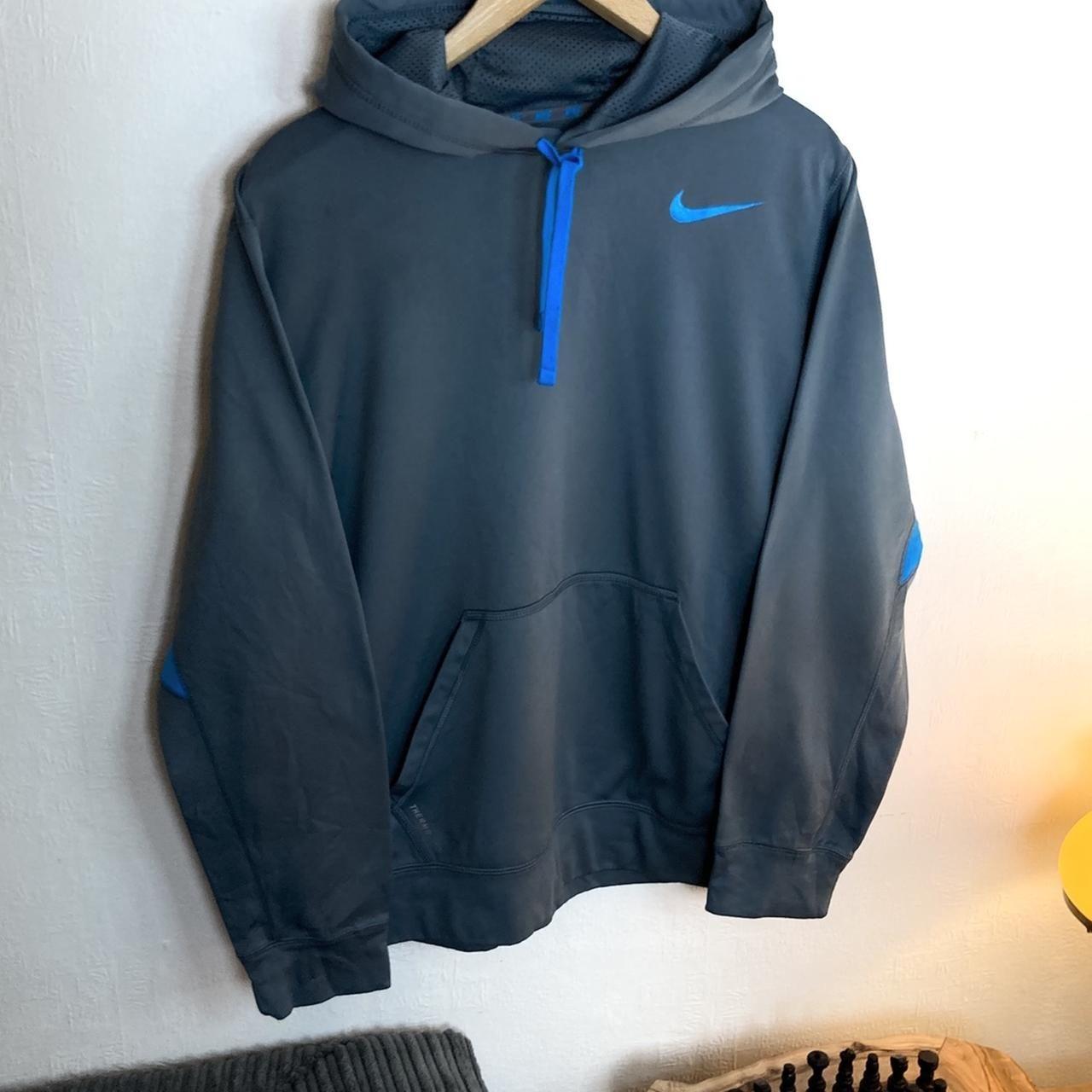 nike hoodie swoosh grey