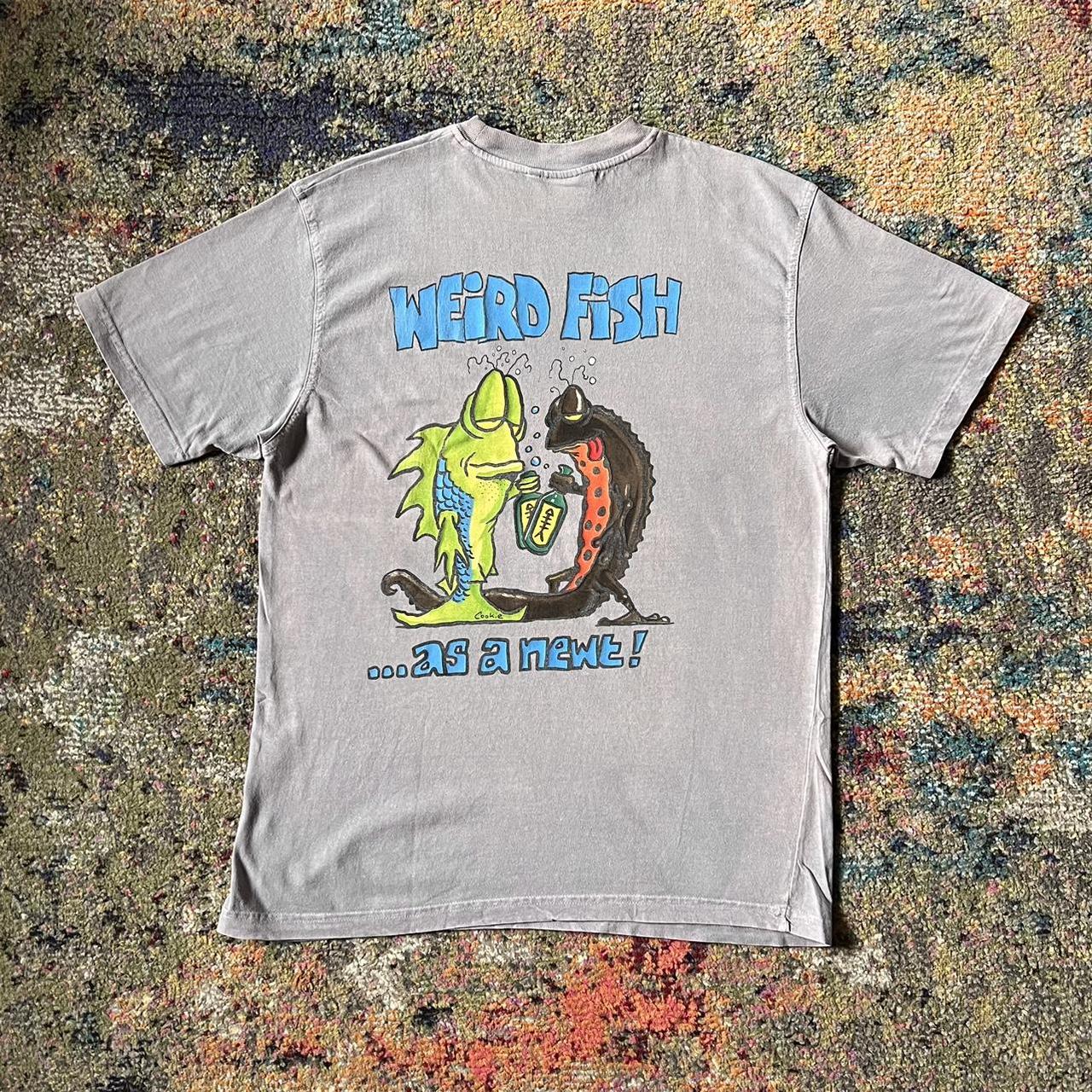 No.1753 VINTAGE 海外 weird fish キャラクターTシャツ Weird Fish 90s Vintage Cotton T-shirt Featuring Humorous, Parody