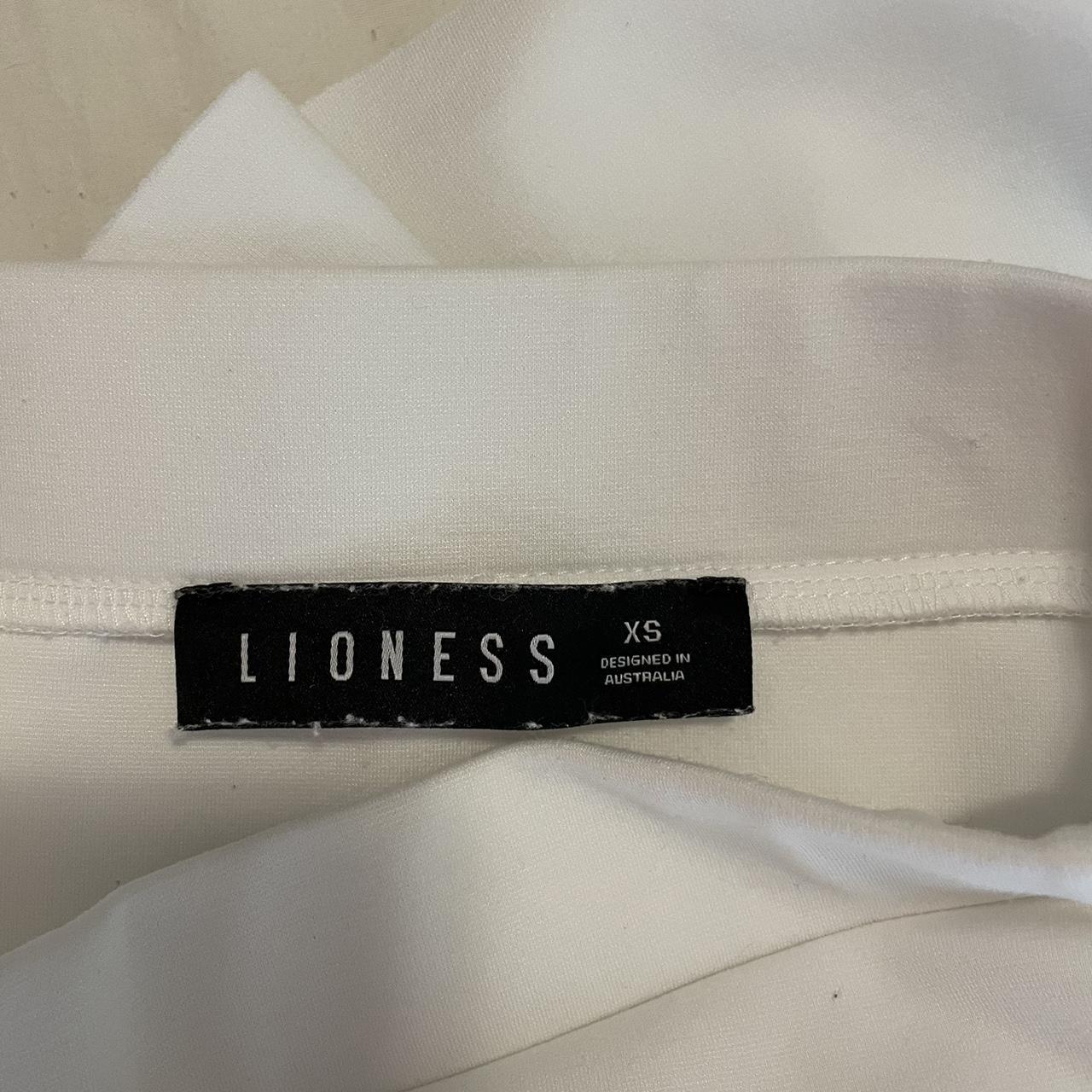 Lioness White Pleated Tennis Skirt Worn Only Twice Depop