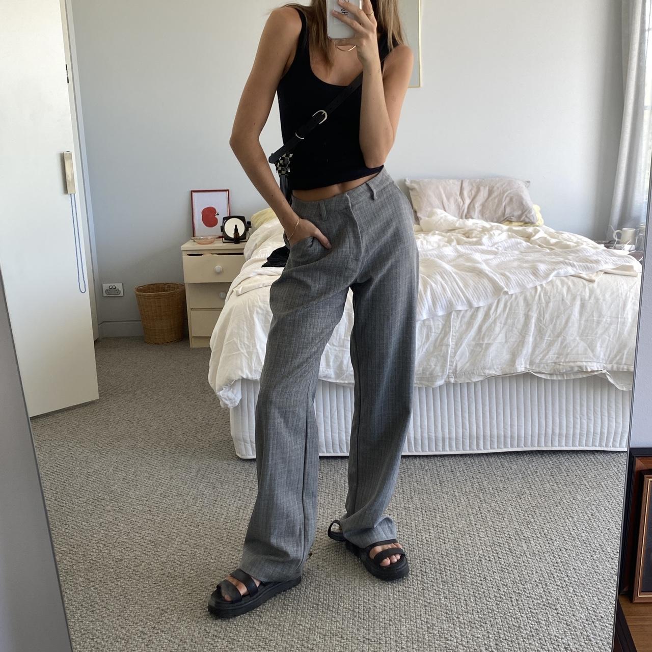 Women's Grey Trousers | Depop