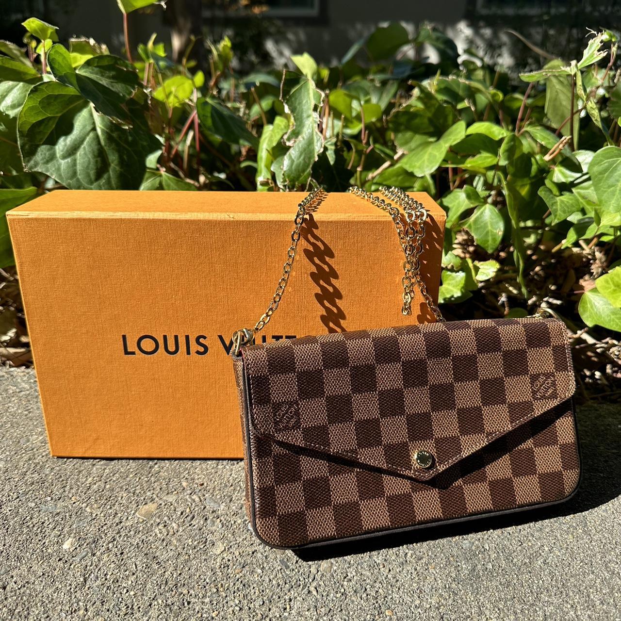 Pre-loved AUTHENTIC Louis Vuitton Felicie Pochette - Depop