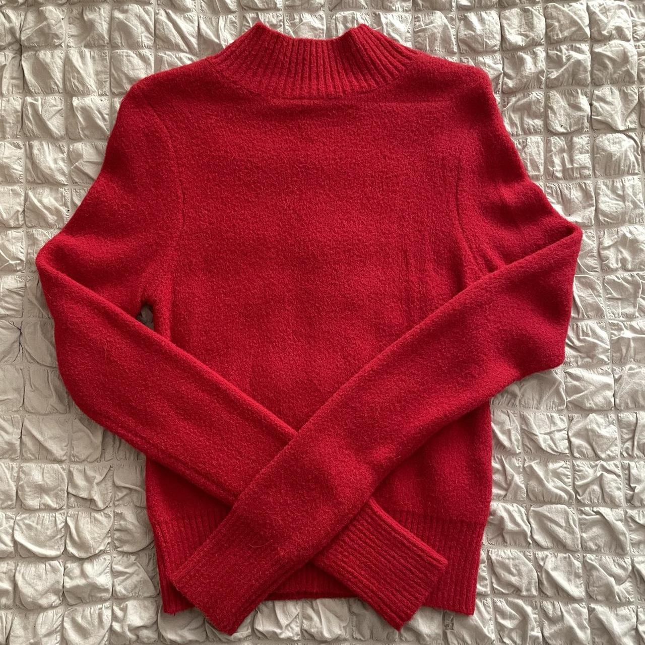 red nike mock turtleneck