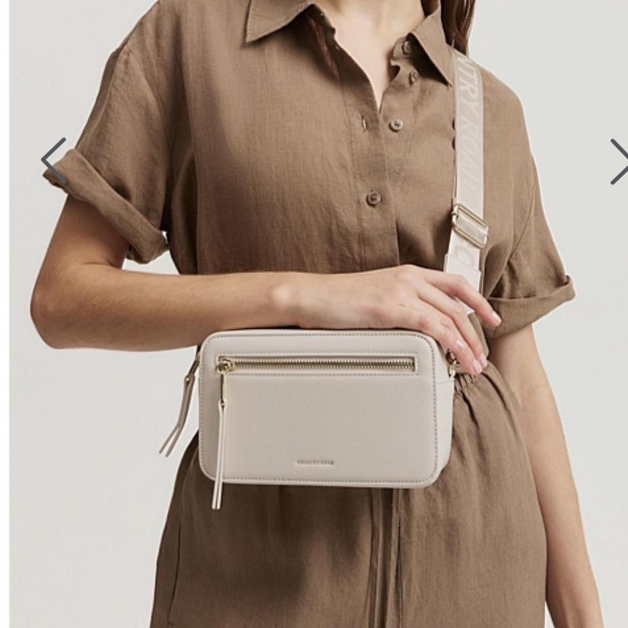 Country road crossbody “camera bag” in oyster! In... Depop