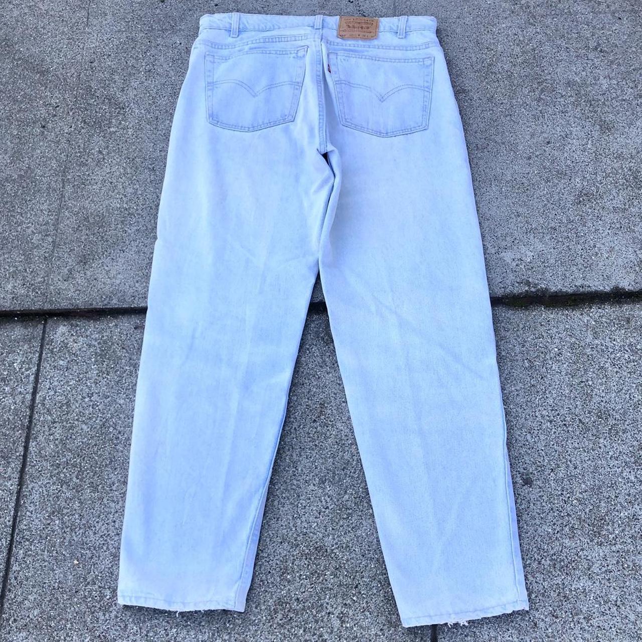 Vintage 90s Levi’s 550 jeans size (measured) 38 X 32... - Depop