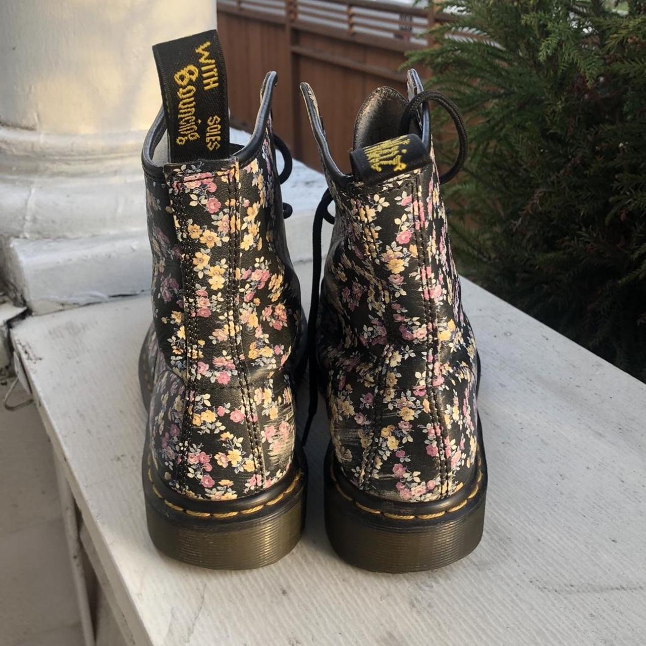 Vintage floral print doc marten jeans size women’s 8... - Depop