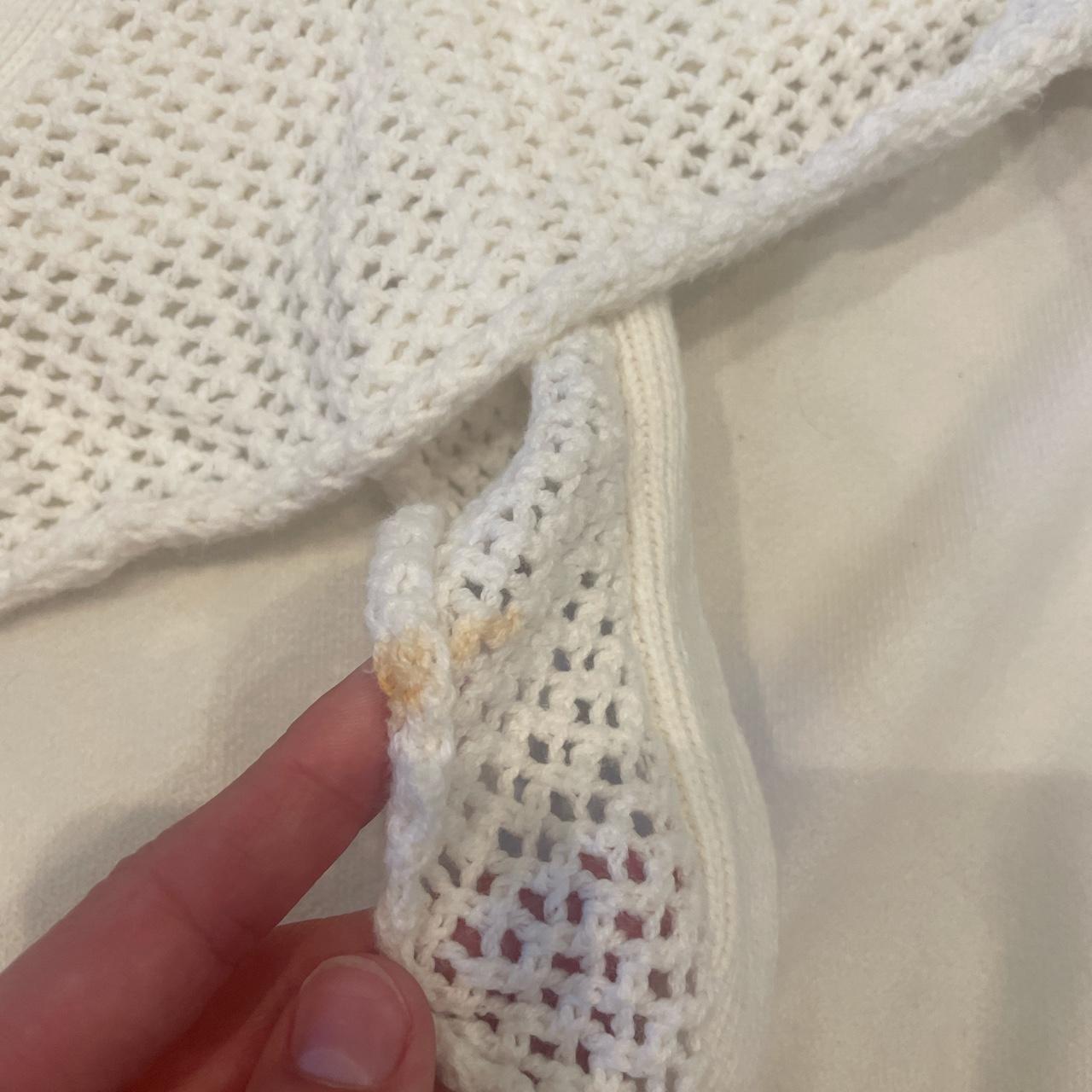the cutest white knit top can be tied in the front... - Depop