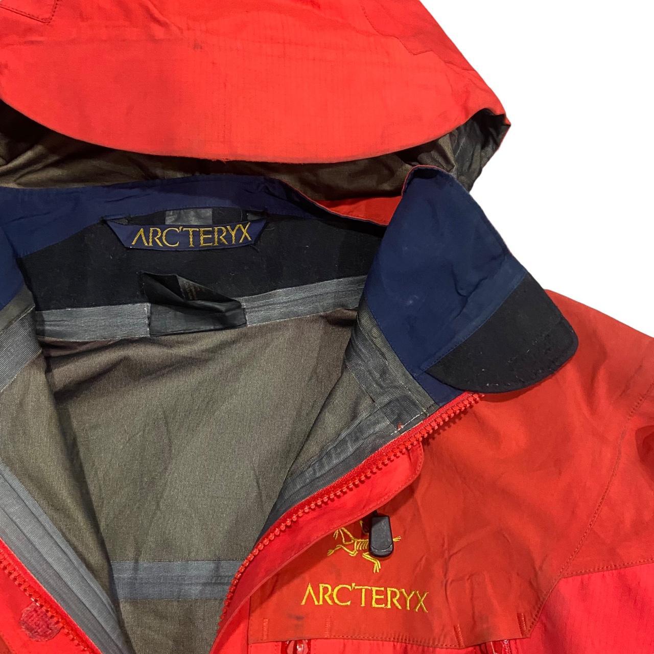 1998 ARC'TERYX THETA AR JACKET TOO 不味く BLUE 1998 ARC'TERYX THETA AR JACKET TOO 不味く BLUE