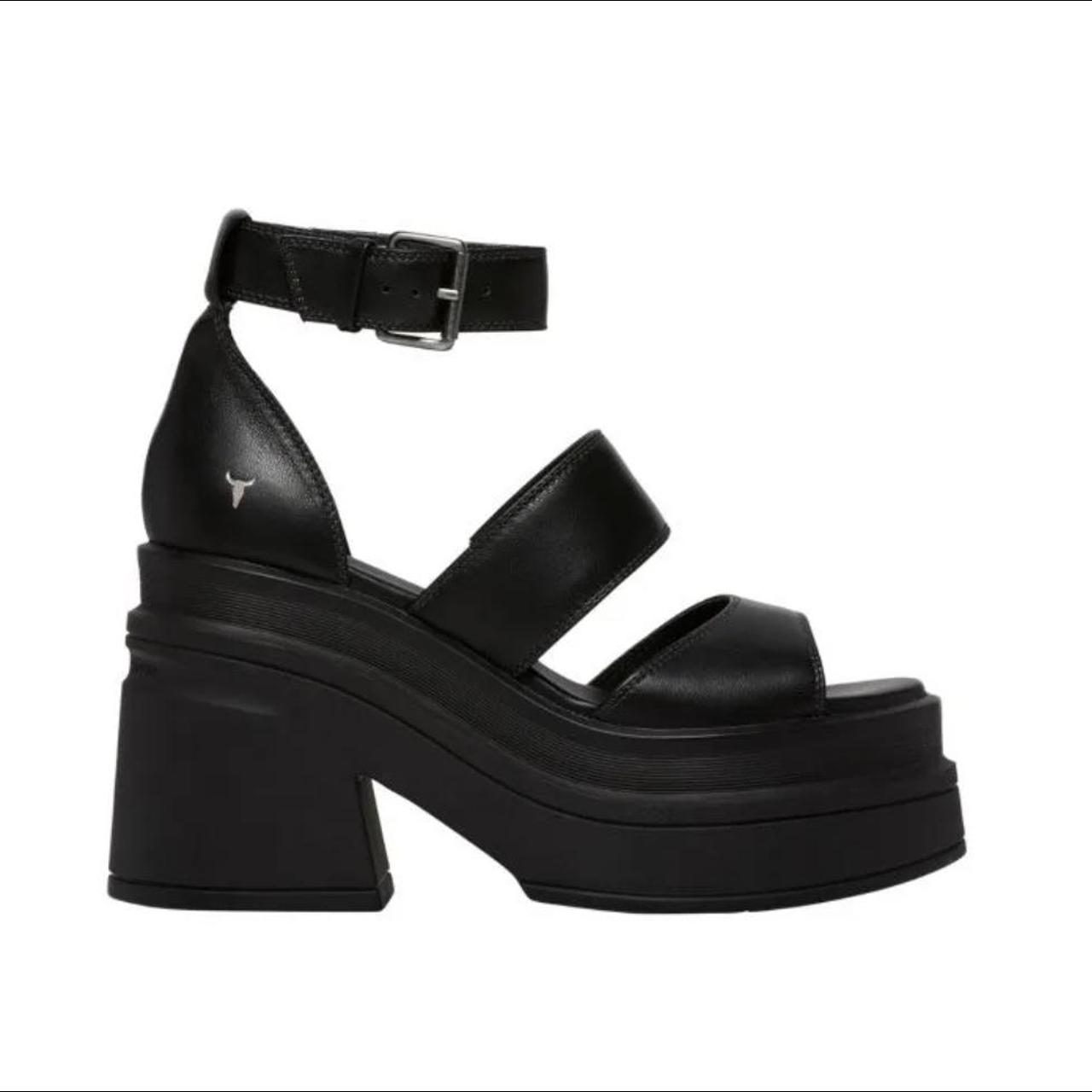 Windsor Smith Women's Black Sandals Depop
