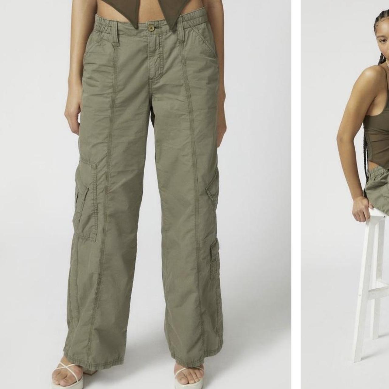 urban outfitters BDG Y2K low-rise cargo pants color: - Depop