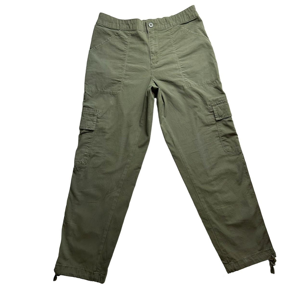 Sanctuary Women's Cargo Khaki Pants Size Small... - Depop