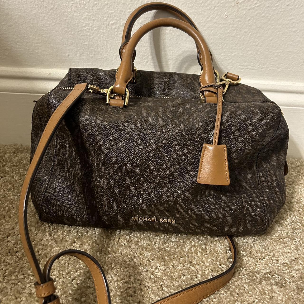 Michael kors purse with lock and key best sale