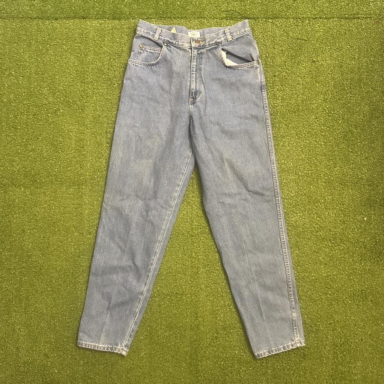 item listed by kunlefindsvintage