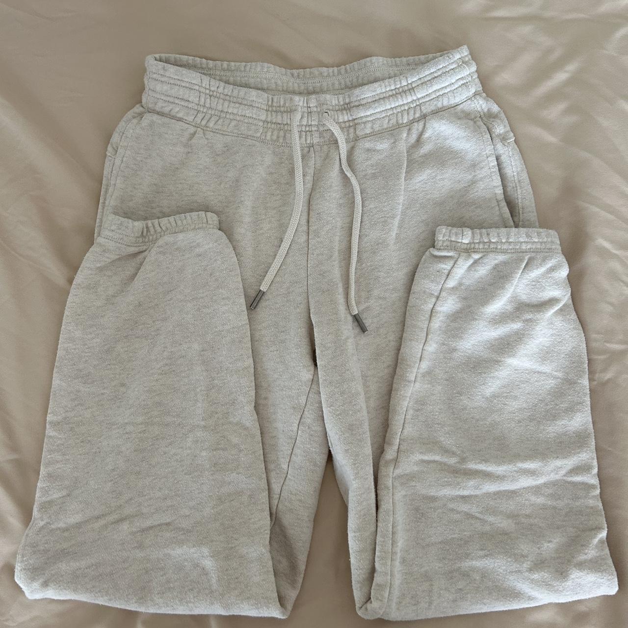Aerie Chill sweatpants - loose fitting - size XS -... - Depop