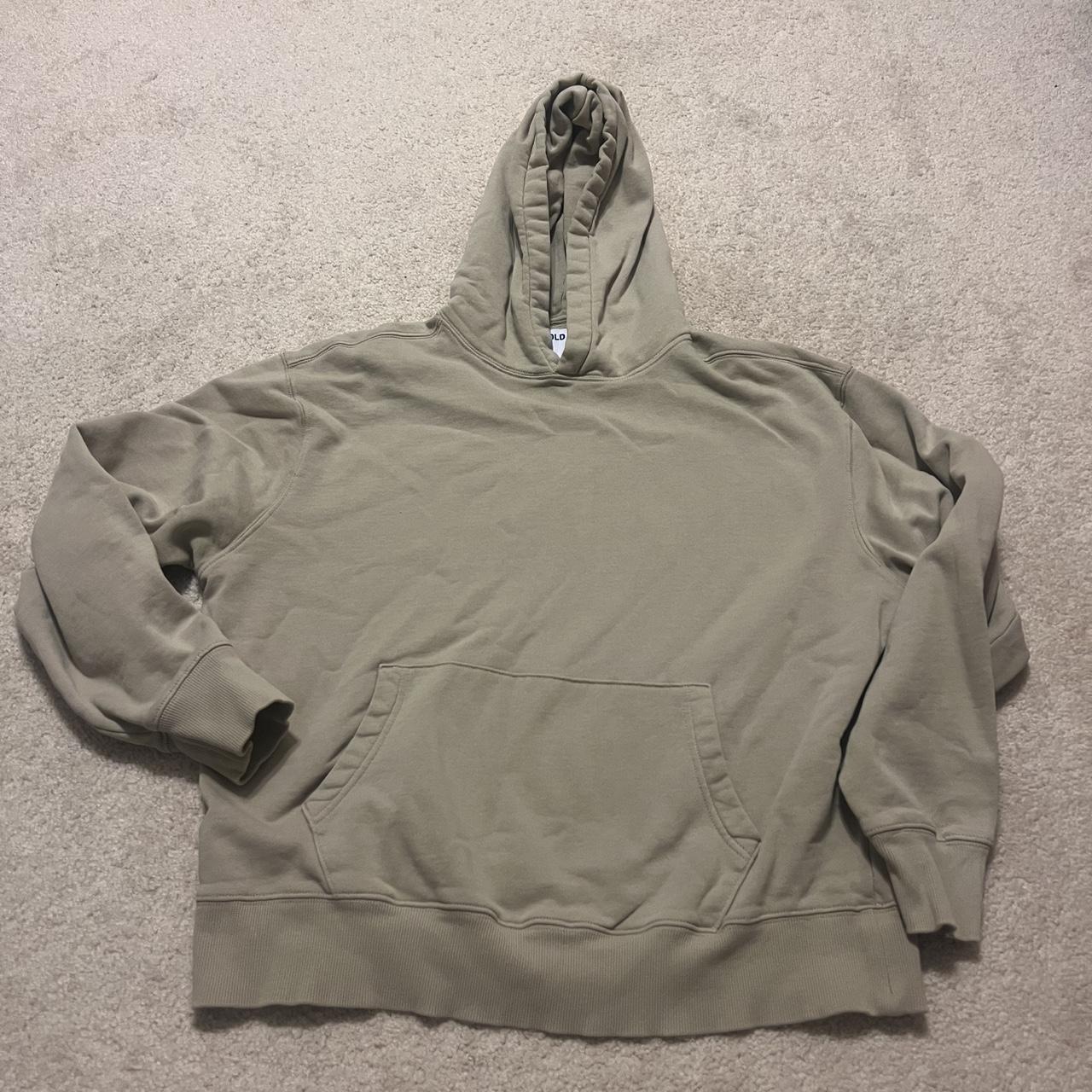 item listed by victoriashopstoomuch
