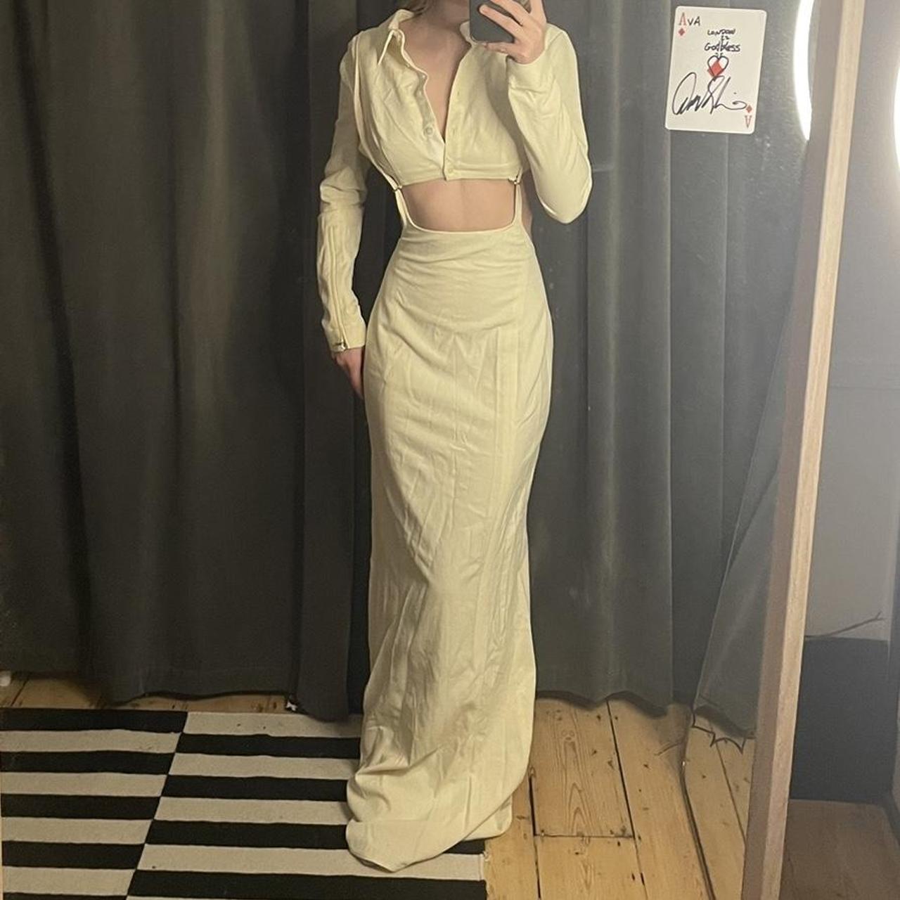 JACQUEMUS (LA MONTAGNE) ブラウス/ホワイト Jacquemus + la montagne Off-White La Montagne 'La | Depop