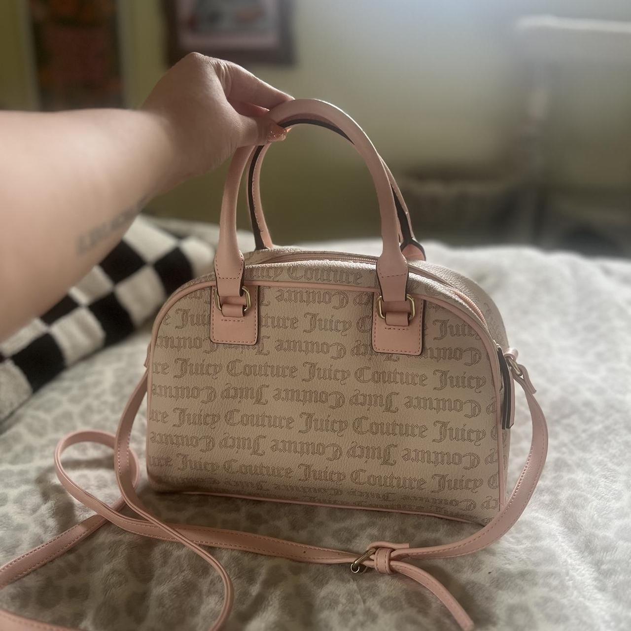 Juicy Couture sandstone logo bag 👛💗🩰💕✨ - New with