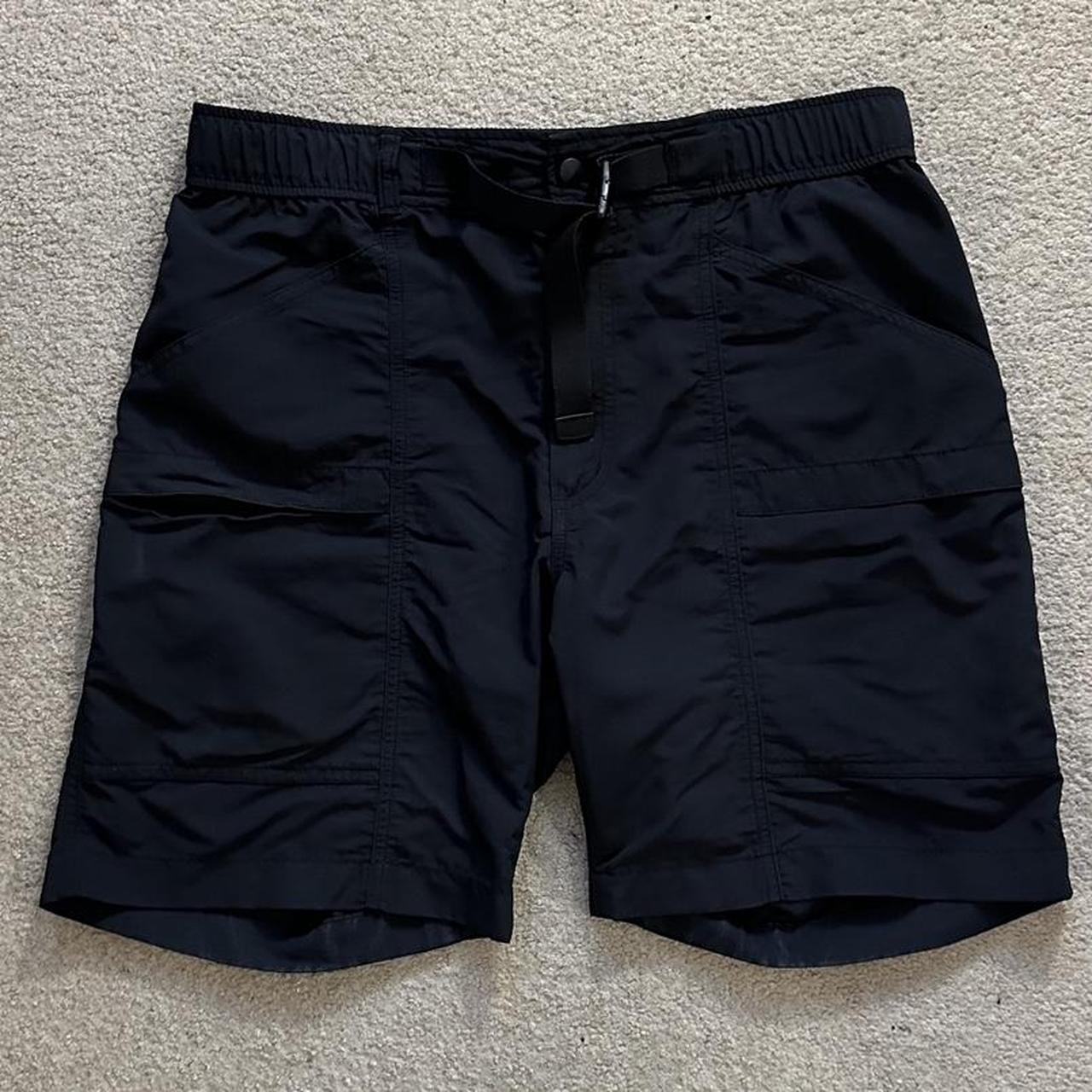 Uniqlo nylon utility geared shorts. Sz medium. Older...