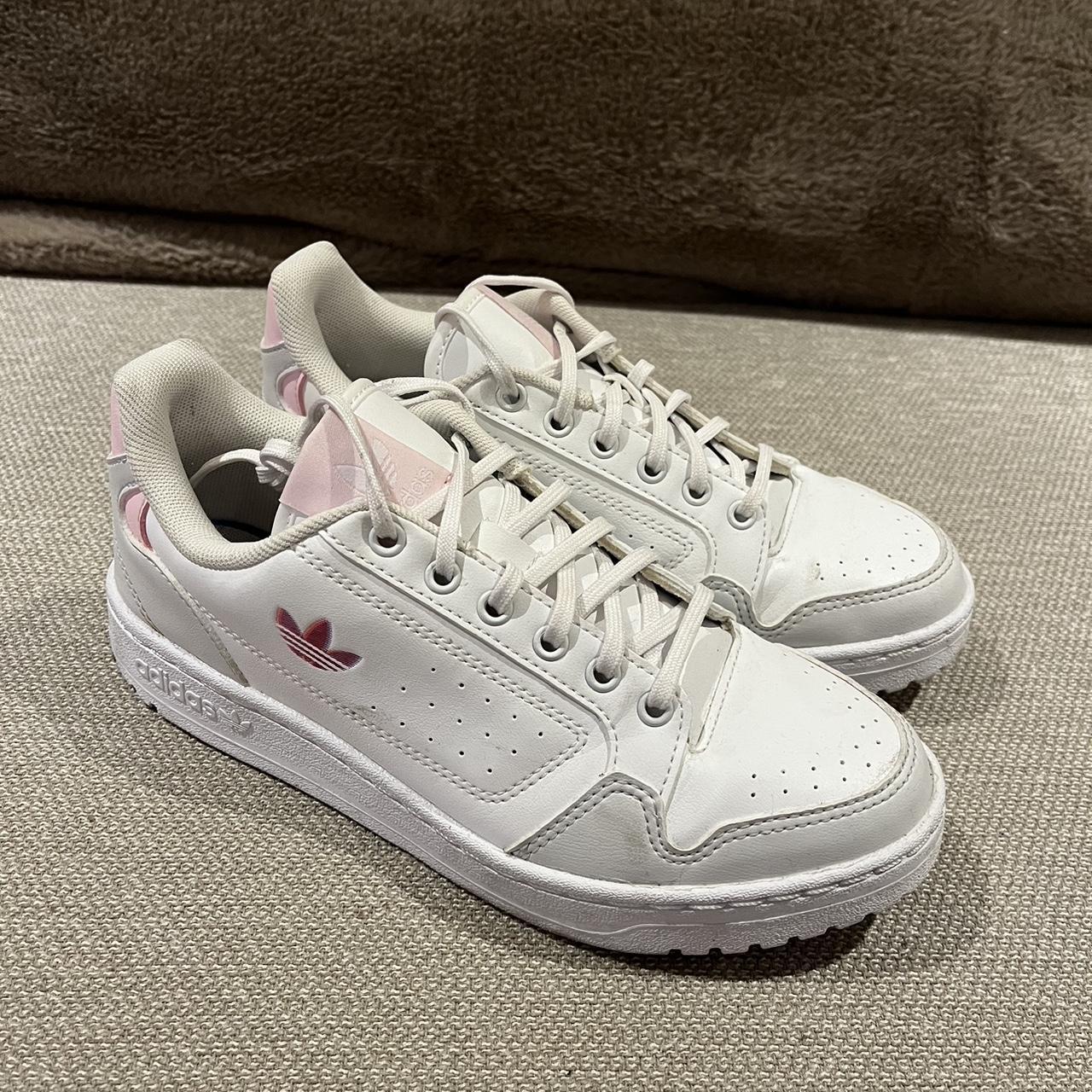 ladies adidas trainers