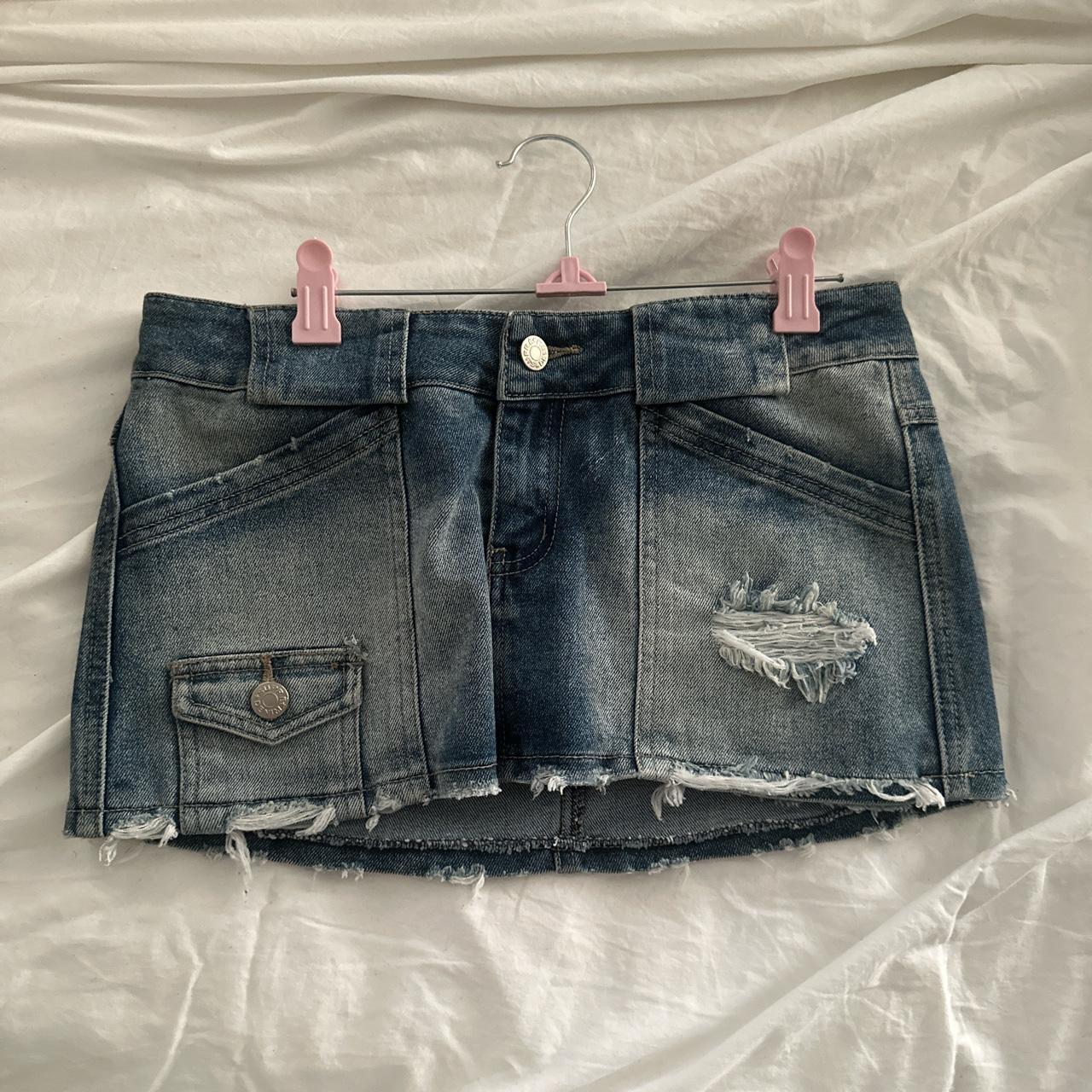 Old School Low Rise Y2k Mini Denim Skirt No Size On Depop 3202