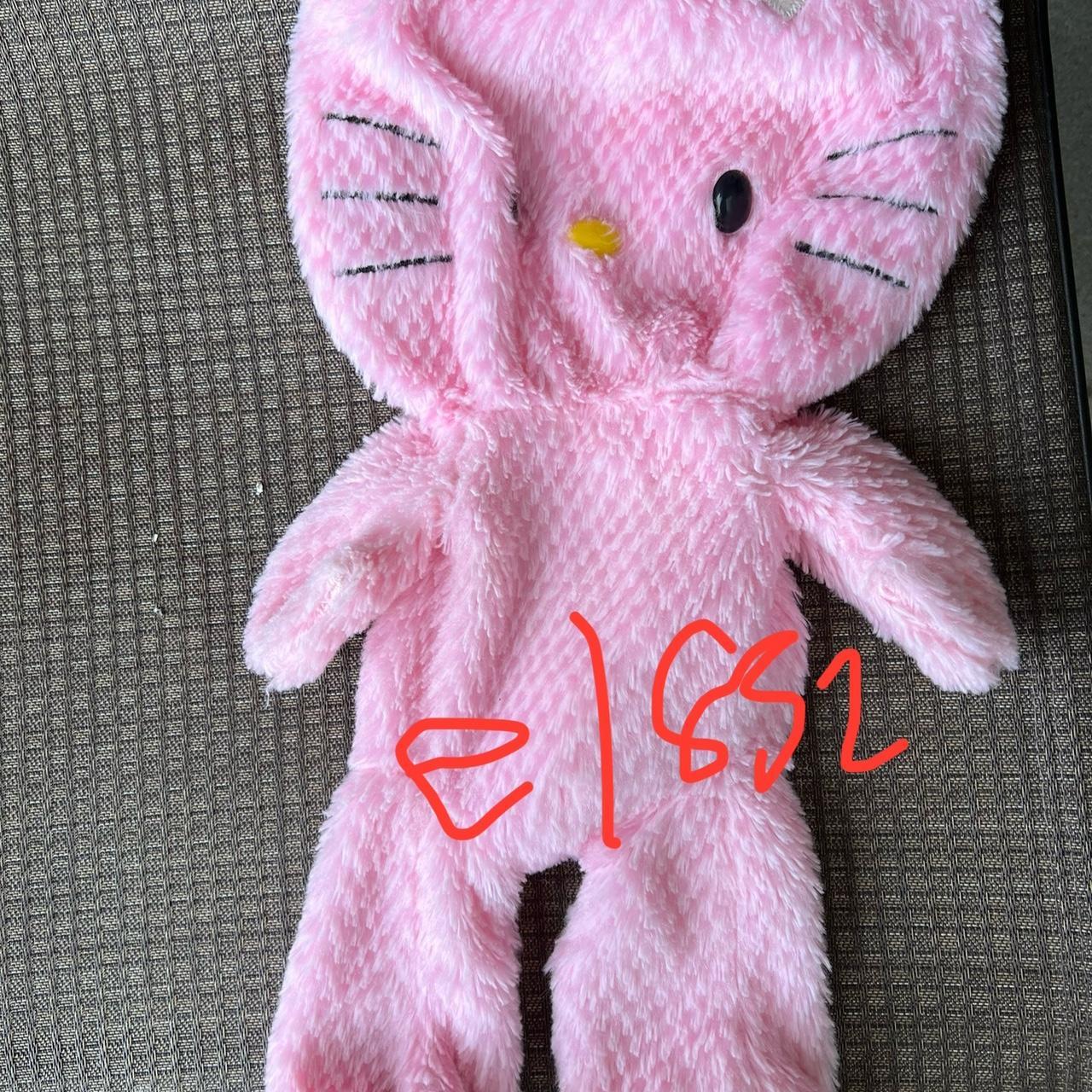 Hello Kitty pink waffle build a bear Very cute and - Depop