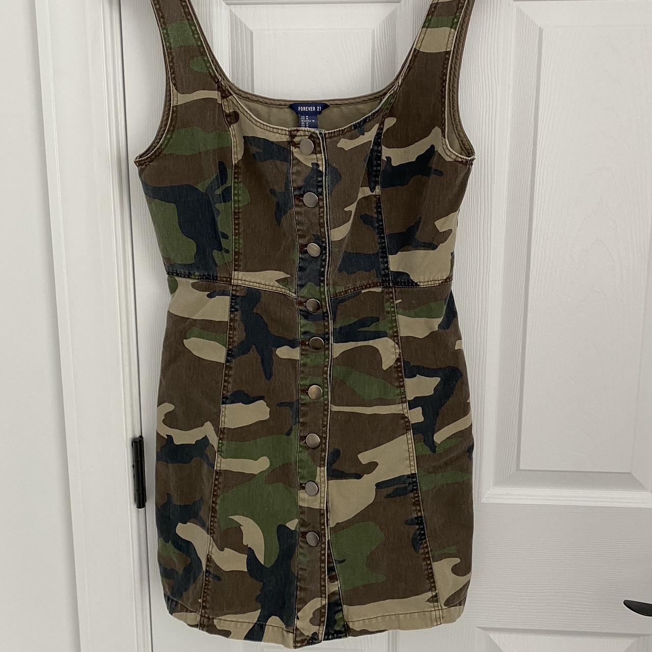 Camouflage dress hotsell forever 21