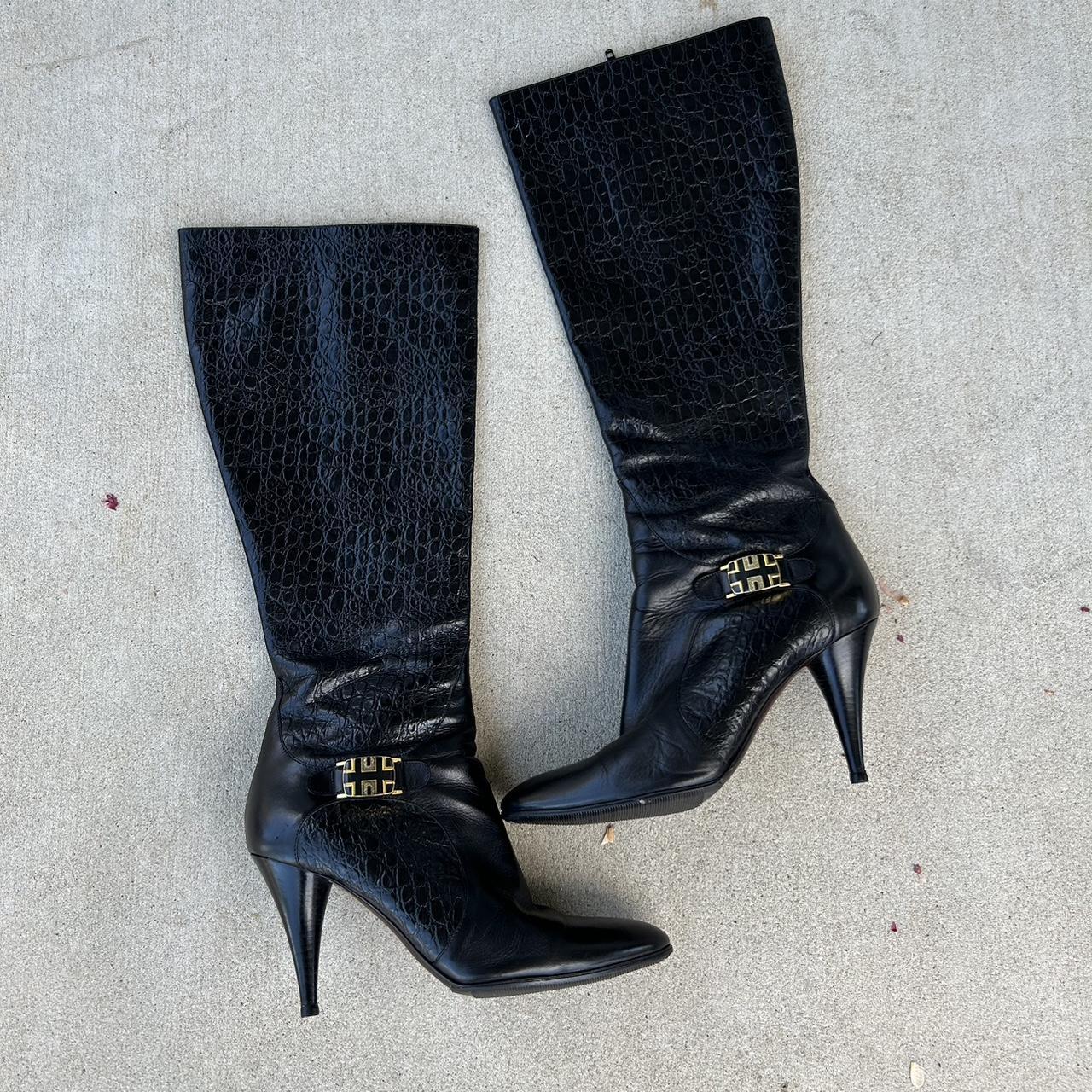 beautiful knee high pointy heel black snake skin... - Depop