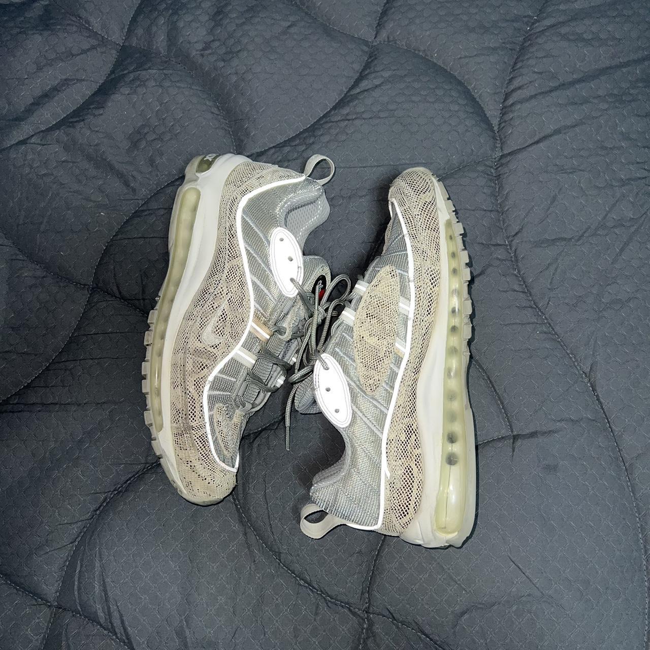 supreme swarovski air max