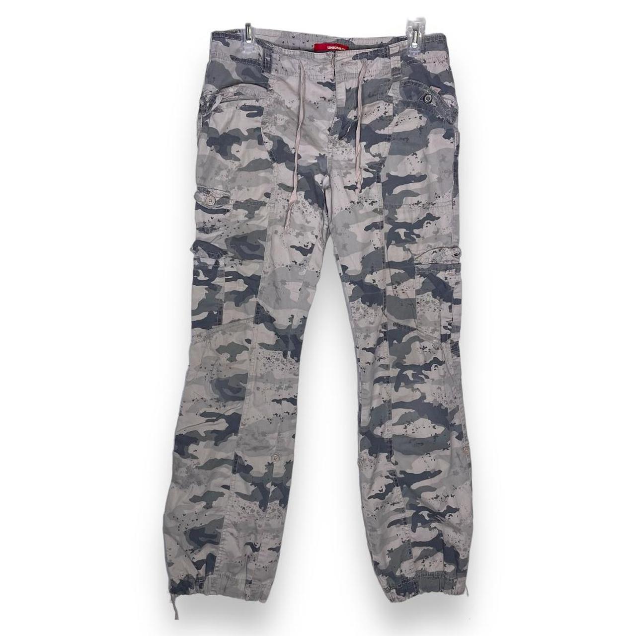 Unionbay camo deals cargo pants