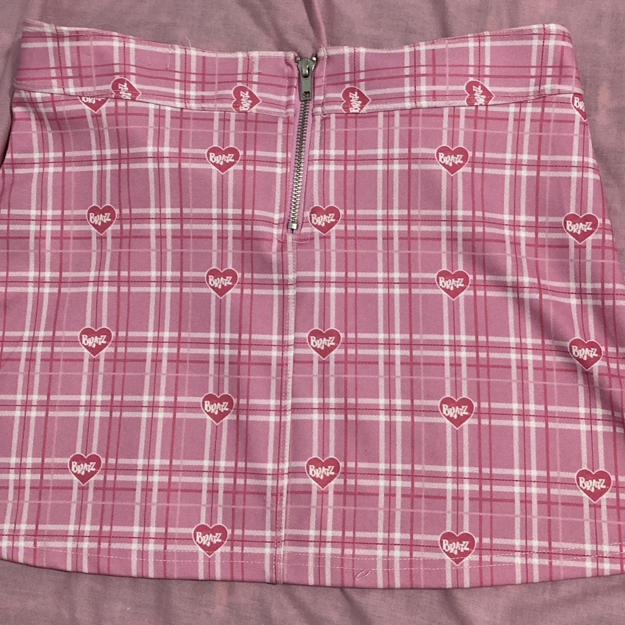 Repop Bratz plaid skirt 🎀 super cute! Size medium,... Depop