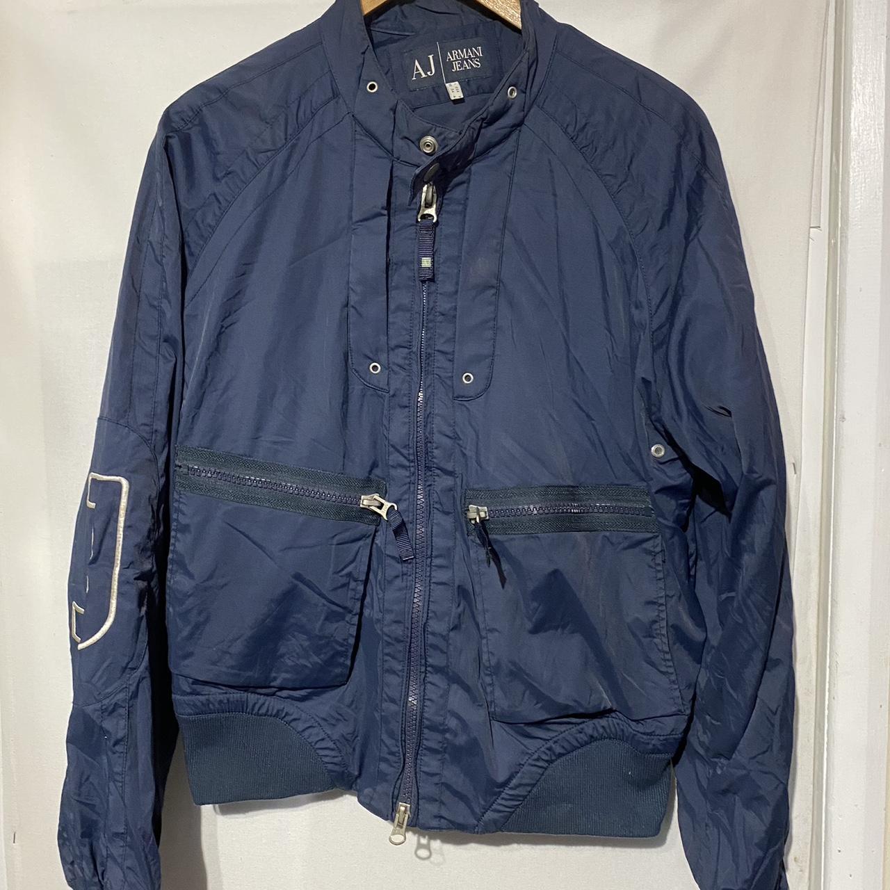 THIS ARMANI JACKET IS IN GREAT CONDITION RN Depop