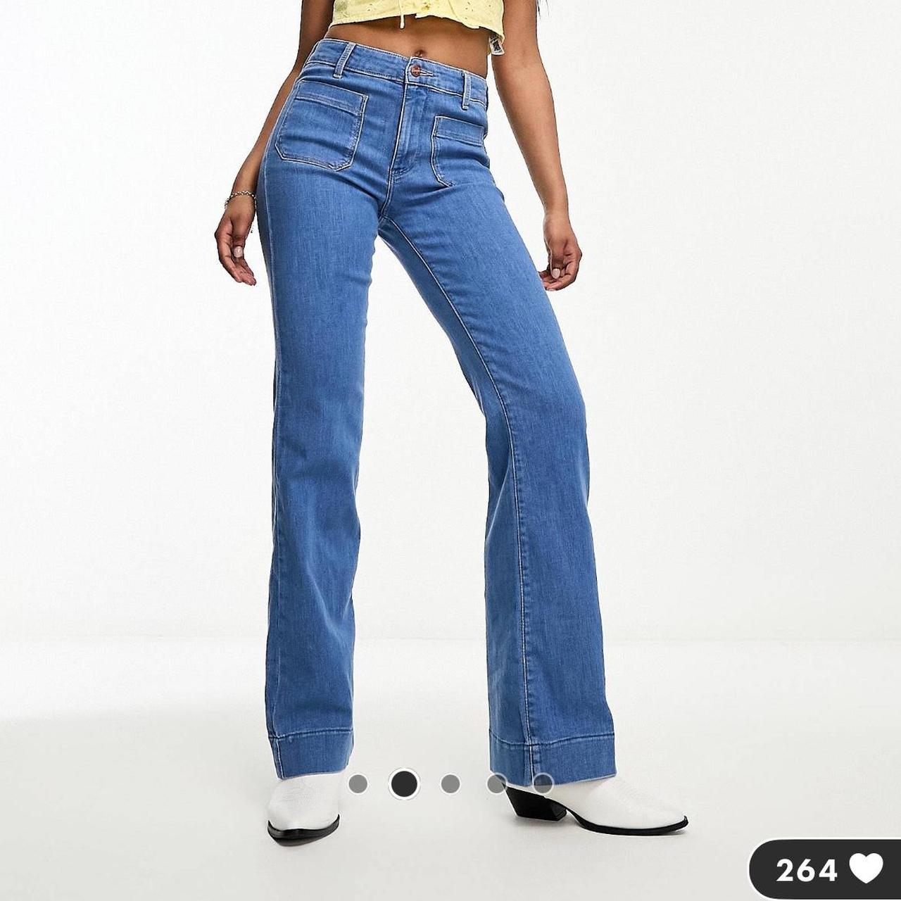 Wrangler retro 70s style flare jeans with high