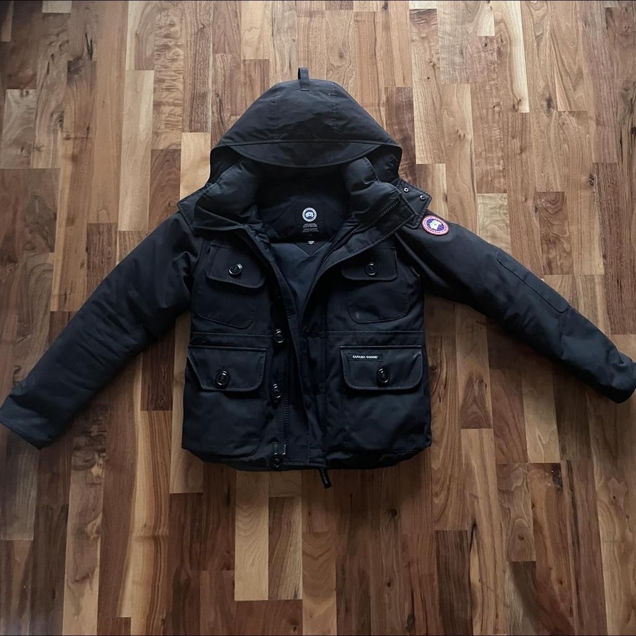 Canada goose hotsell men's selkirk parka