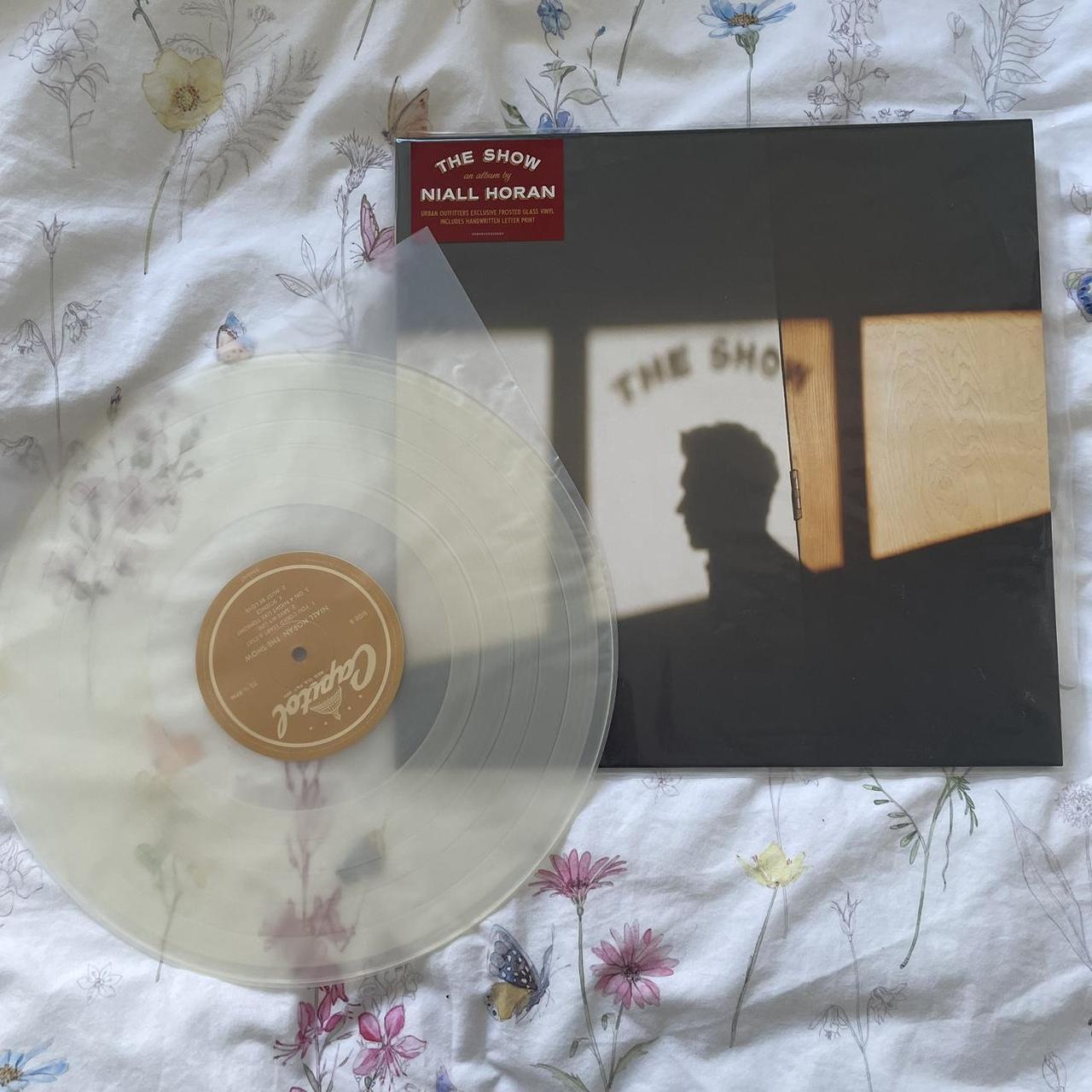 Niall horan vinyl the show (urban shops outfitters)