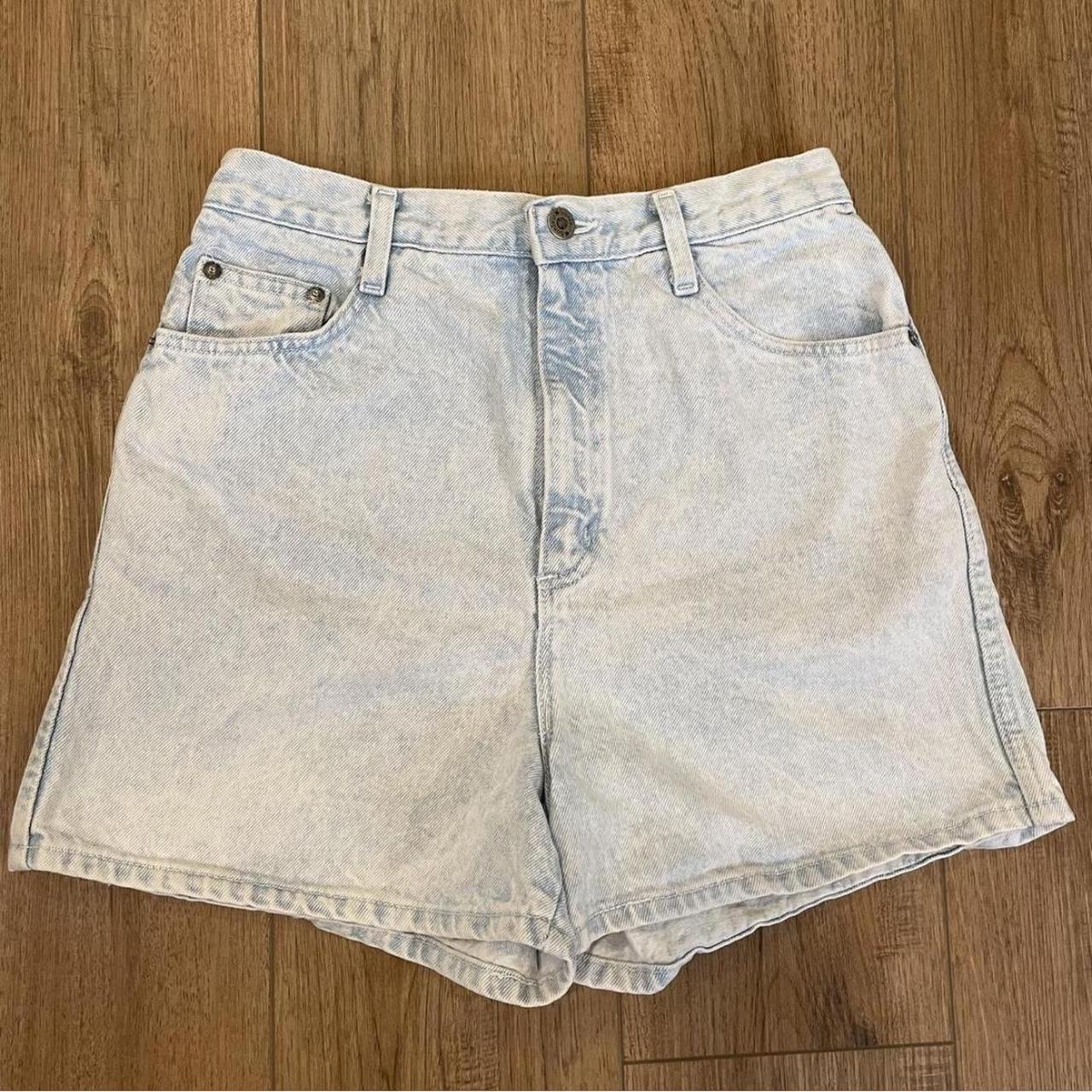 item listed by sisterofthemoon_