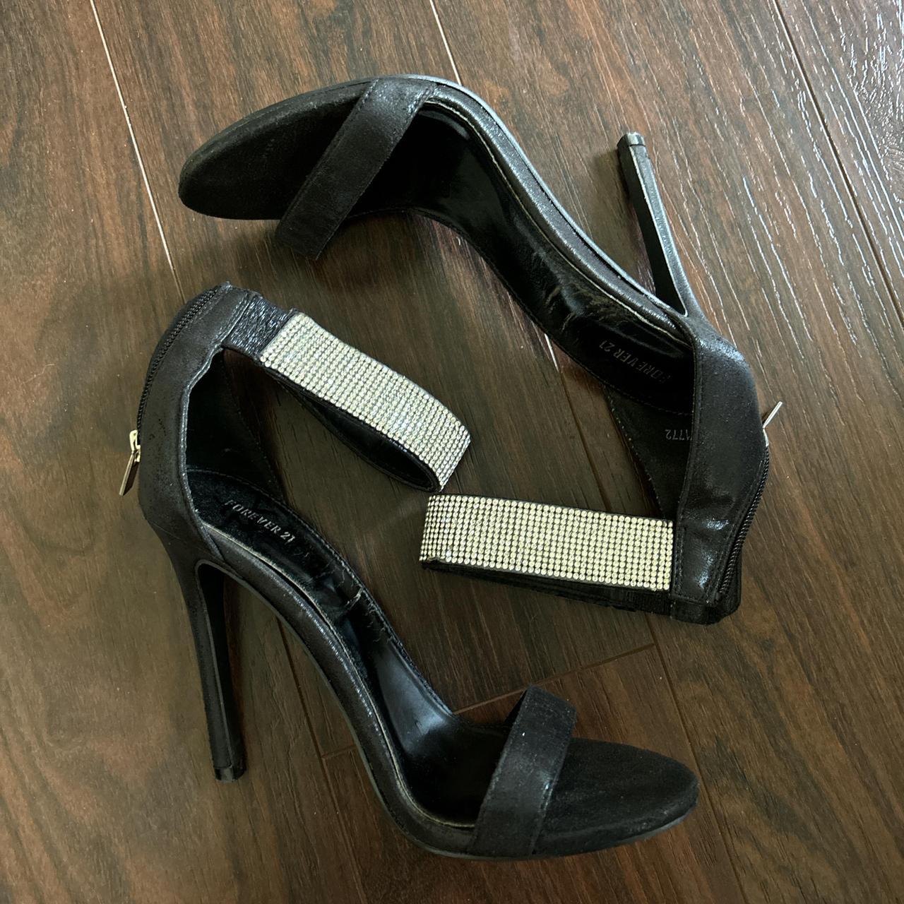 Forever 21 black heels best sale