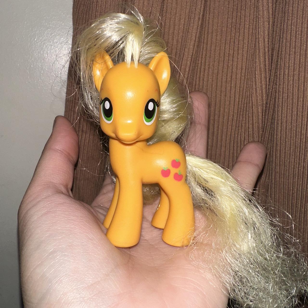 item listed by fattierodriguez
